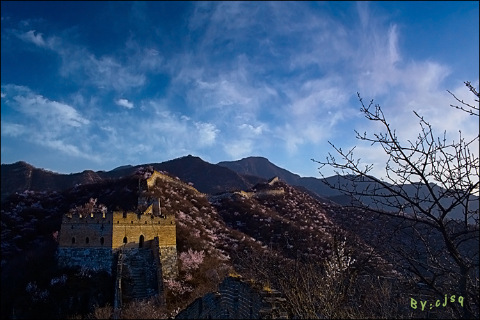 美不胜收的绚烂:箭扣春花 野长城脚下的绽放盛景(高清组图)