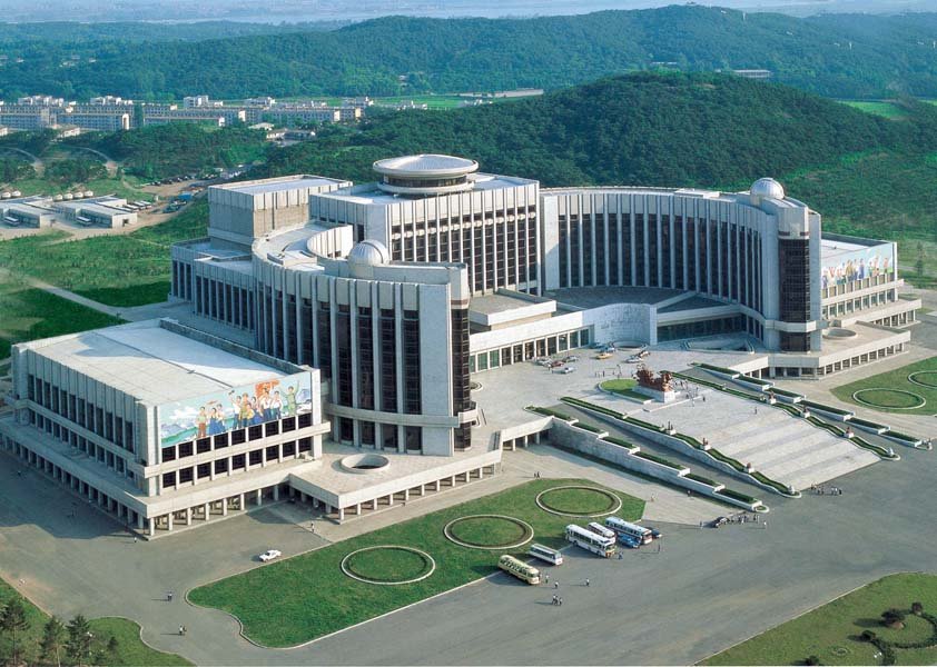 实拍：朝鲜拥有的那些世界上最叹为观止的建筑(组图)